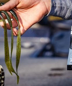 6th Sense Fishing Ridge Worm - Cali Magic Red