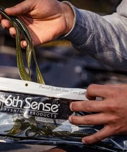 6th Sense Fishing Ridge Worm - Cali Magic Red