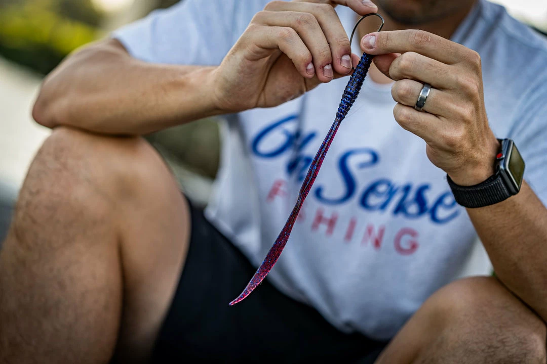 6th Sense Fishing Ridge Worm - Plum Fleck 5 6th Sense Fishing Ridge Worm - Plum Fleck