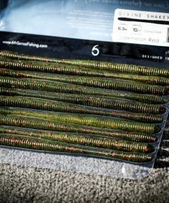 6th Sense Fishing Divine Shakey Worm - Darkmelon Red