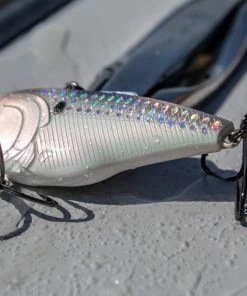 6th Sense Fishing Quake - Shad Scales Deals